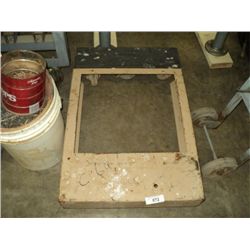 METAL 4 WHEEL DOLLY