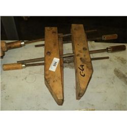 LOT: 2 WOOD FURNITURE CLAMPS (2X THE MONEY)