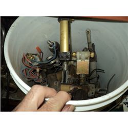 5 GALLON BUCKET: ACTUATORS/RAMS