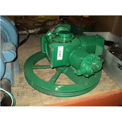 LARGE 3 CYLINDER AIR COMPRESSOR HEAD