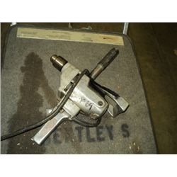 MILWAUKEE HEAVY DUTY ANGLE DRILL