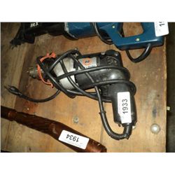 BLACK & DECKER CORDED DRILL