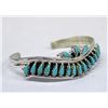 Image 2 : Zuni Petit Point Turquoise & Sterling Bracelet