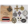 Image 1 : GERMAN BADGES AND TINNIES