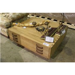 OAK 3 DRAWER COFFEE TABLE