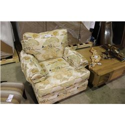 BAKER CUSTOM SERIES SOFA CHAIR