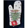 Image 1 : Oven Mitt (Christmas Tree Pattern-Linen)