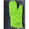 Image 2 : Oven Mitt (Christmas Tree Pattern-Linen)
