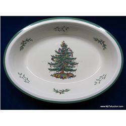 Oval Rimmed 12.5" Baking Dish