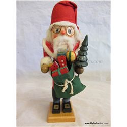 Nutcracker Santa Claus