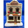 Image 13 : 3 Christmas Village Buildings & 2 People