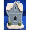 Image 22 : 3 Christmas Village Buildings & 2 People