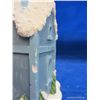 Image 23 : 3 Christmas Village Buildings & 2 People