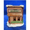 Image 7 : 3 Christmas Village Buildings & 2 People
