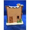 Image 9 : 3 Christmas Village Buildings & 2 People