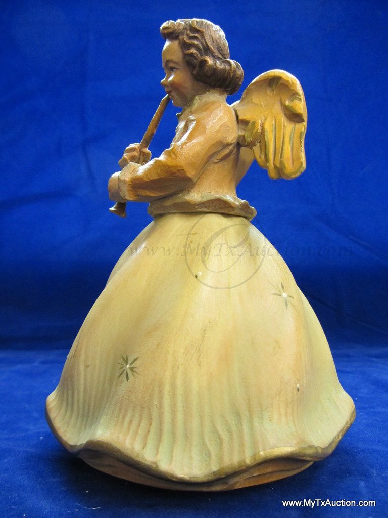 1968 Anri Carved Wood Angel Music Box