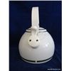 Image 2 : Spode Christmas Tree Whistling Tea Kettle