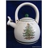 Image 3 : Spode Christmas Tree Whistling Tea Kettle