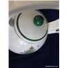 Image 5 : Spode Christmas Tree Whistling Tea Kettle