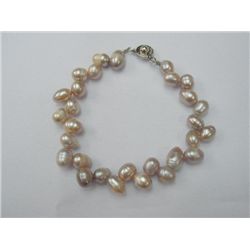60CTW PEANUT LAVENDER PEARL BRACELET; 8INCH; PHILIPPINE