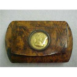 Burled Walnut Snuff Box With Hinged Lid