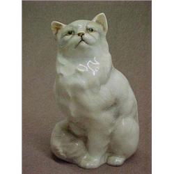 Royal Doulton Porcelain Seated Persian Cat Figurine