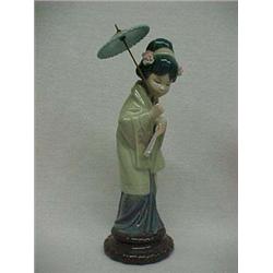 Lladro figurine #4988 "Oriental Spring"