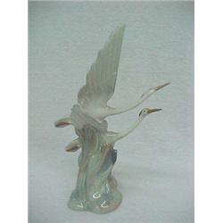 Nau figurine by Lladro of flying cranes