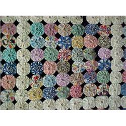 Victorian "Yo-yo" quilt, 97" x 101"