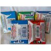Image 2 : 5 Original Unopened Packs of Vintage TOPPS Baseball Cards (1986-1992s)