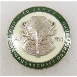 GERMAN NAZI DEUTSCHES JAGERSCHAFT HUNTING ASSOCIATION ENAMELED BADGE