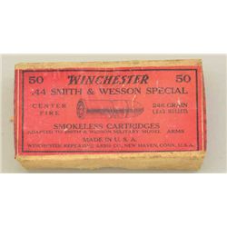 Full box of 50 Winchester smokeless  cartridges in .44 Smith & Wesson Special  caliber, red label, b
