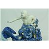 Image 3 : 18th C CHINESE BLUE & WHITE PORCELAIN GROUP