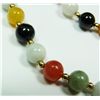 Image 3 : 5 COLOR JADE BEADED NECKLACE AND BRACELET SUITE