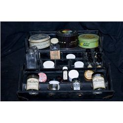 BELA LUGOSI'S DRACULA STAGE USED MAKEUP KIT