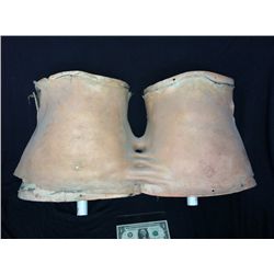 MONSTER MAN SYFY TV SHOW SCREEN USED CONJOINED TWIN GIRLS HERO SILICONE APPLIANCE