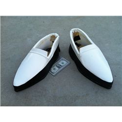 PAIR OF LARGE MASCOT COSTUME SHOES 1