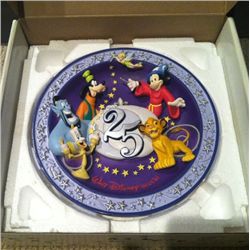 DISNEY WORLD 25TH ANNIVERSARY RELIEF PLATE WITH BOX