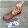 Image 2 : 300 MOVIE SCREEN USED SEVRED SILICONE RIGHT FOOT WITH SANDAL HORROR PROP