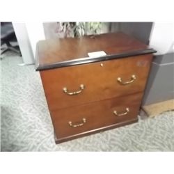 TRADITIONAL 2 DRAWER LATERAL FILE