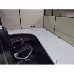 TEKNION 4 PERSON CORNER MODULAR WORKSTATION