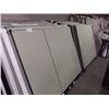 Image 1 : LARGE LOT OF APPROX 50 GREEN STEELCASE PANELS