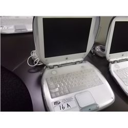 APPLE IBOOK CLAM SHELL NOTEBOOK COMPUTER