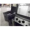 Image 1 : 2 BROIL KING BARBECUES & APROX 20 MISC. PATIO