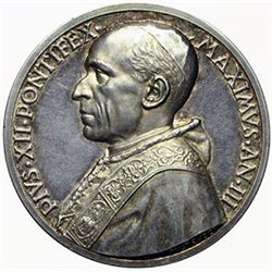Medaglie Papali.    Pio XII (1939-1958), Eugenio Pacelli. Medaglia annuale, anno III.  D/ Busto a si
