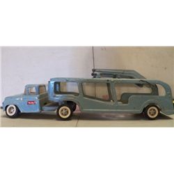 Buddy L Truck & Car Hauler (missing one Tire ) missing one tire on front of truck approx 26"x 5" x H