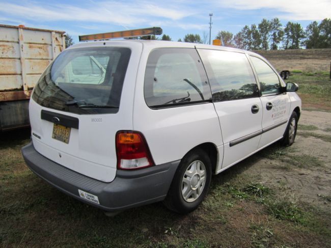 ford windstar cargo van