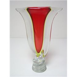 Murano glass vase with twisted stem