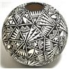 Image 5 : Acoma Pueblo Spheroid Etched Pottery - Jae