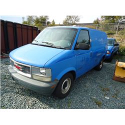 2000 GMC Safari Van